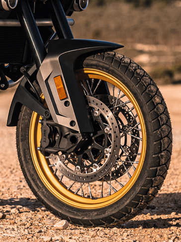 CF Moto 800MT Explorer 2025, ADV Cao Cấp Nhất, Chính Hãng, Giá Tốt tại Cà Mau
