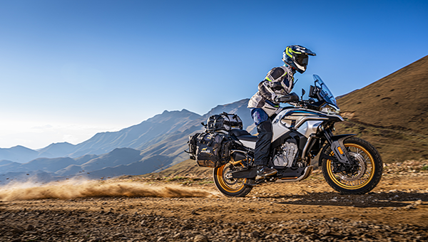 CF Moto 800MT Explorer 2025, ADV Cao Cấp Nhất, Chính Hãng, Giá Tốt tại Cà Mau