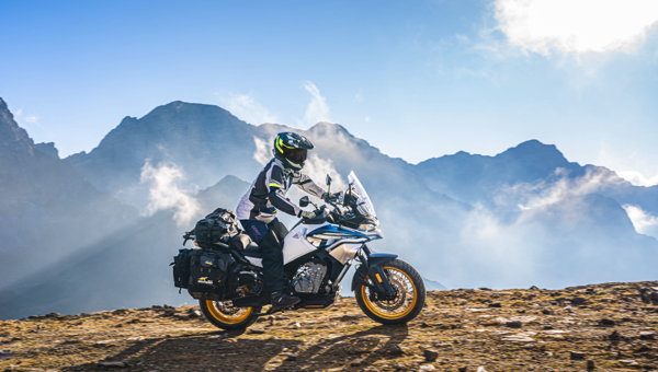 CF Moto 800MT Explorer 2025, ADV Cao Cấp Nhất, Chính Hãng, Giá Tốt tại Cà Mau