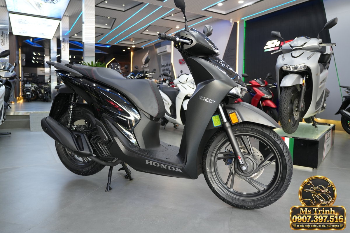 Honda SH150i Ý đen nhám 2027 tại Cà Mau sắc đen lịch lãm giá tốt, chính ngạch