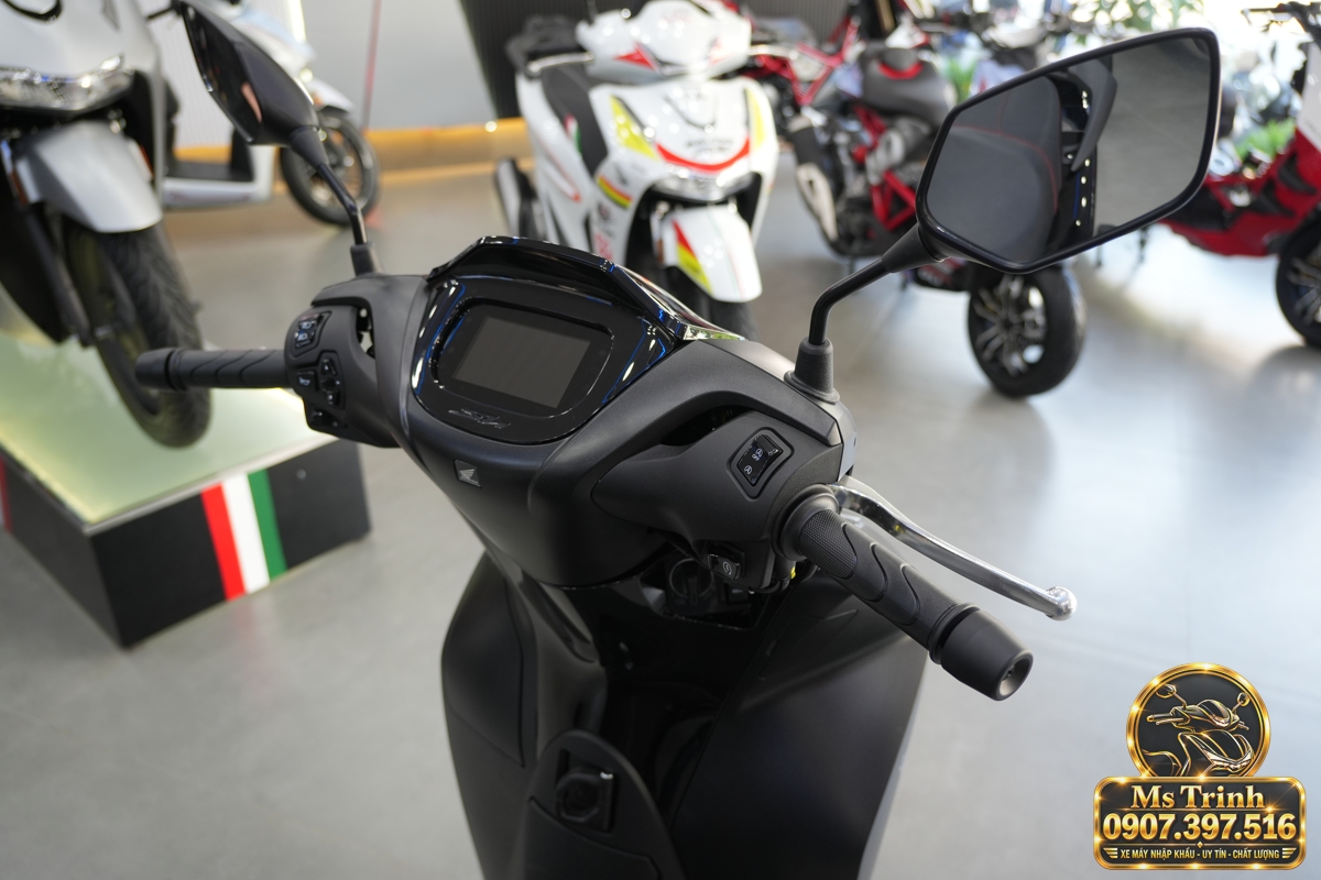 Honda SH150i Ý đen nhám 2027 tại Cà Mau sắc đen lịch lãm giá tốt, chính ngạch