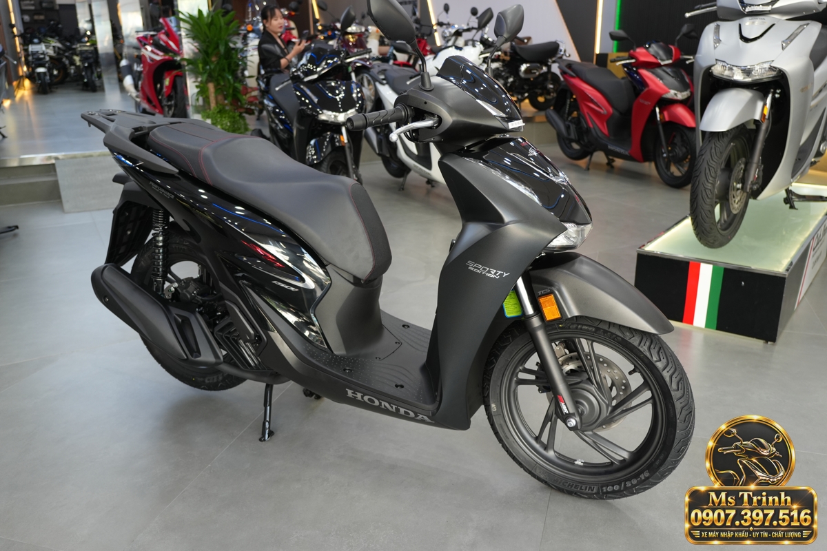 Honda SH150i Ý đen nhám 2027 tại Cà Mau sắc đen lịch lãm giá tốt, chính ngạch
