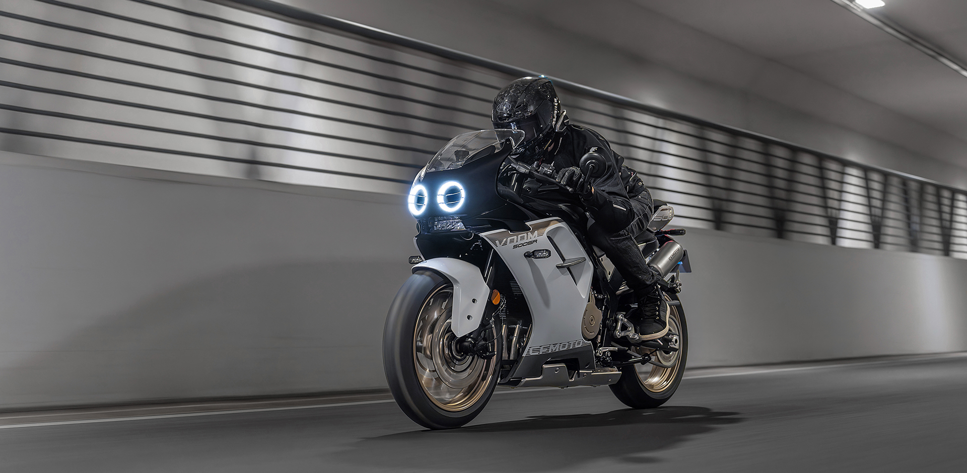 CF Moto VOOM 500SR, 4 Xi Lanh Thẳng Hàng, Retro Sport Độc Đáo tại Cà Mau