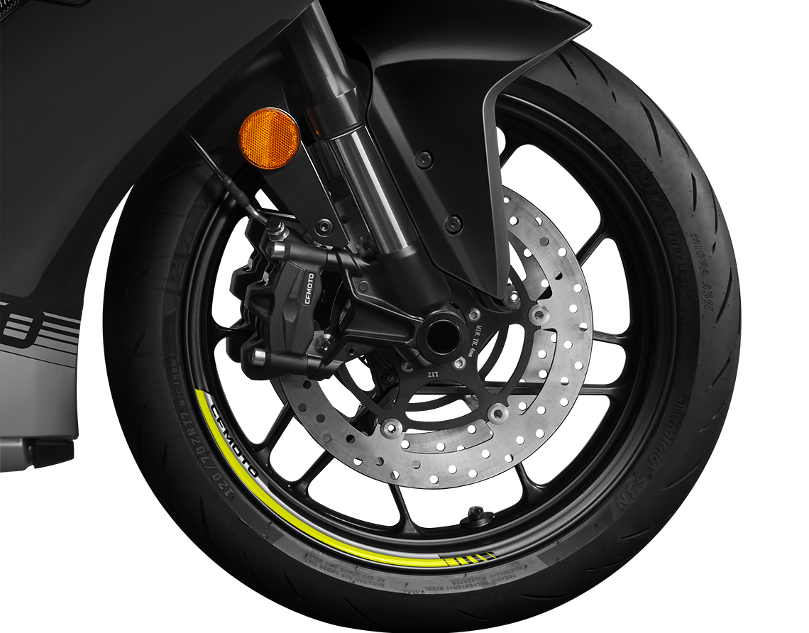 CF Moto VOOM 500SR, 4 Xi Lanh Thẳng Hàng, Retro Sport Độc Đáo tại Cà Mau
