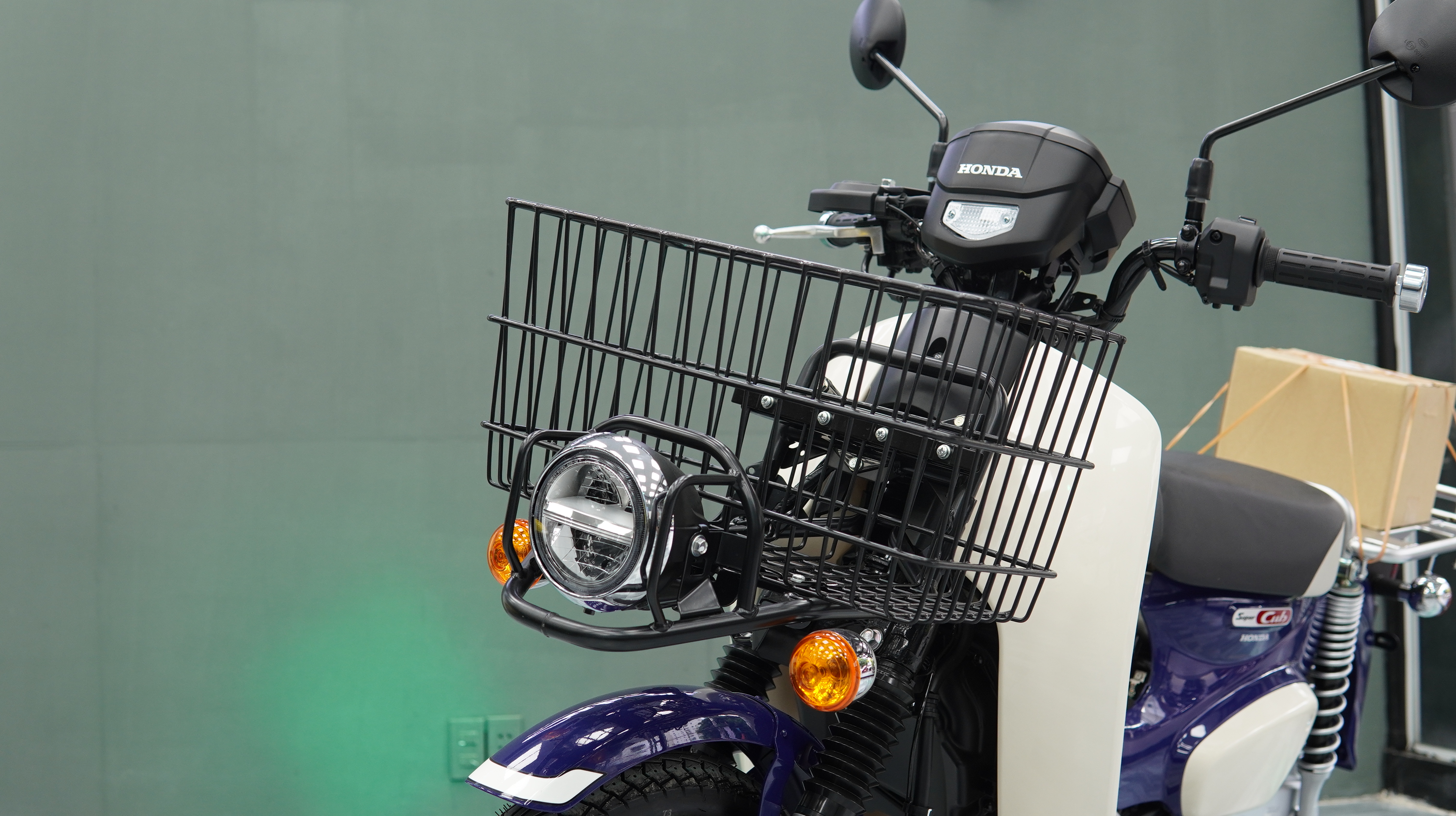 Honda Super Cub 110 Pro ABS 2025, Nhập Khẩu Chính Hãng Từ Nhật tại Cà Mau