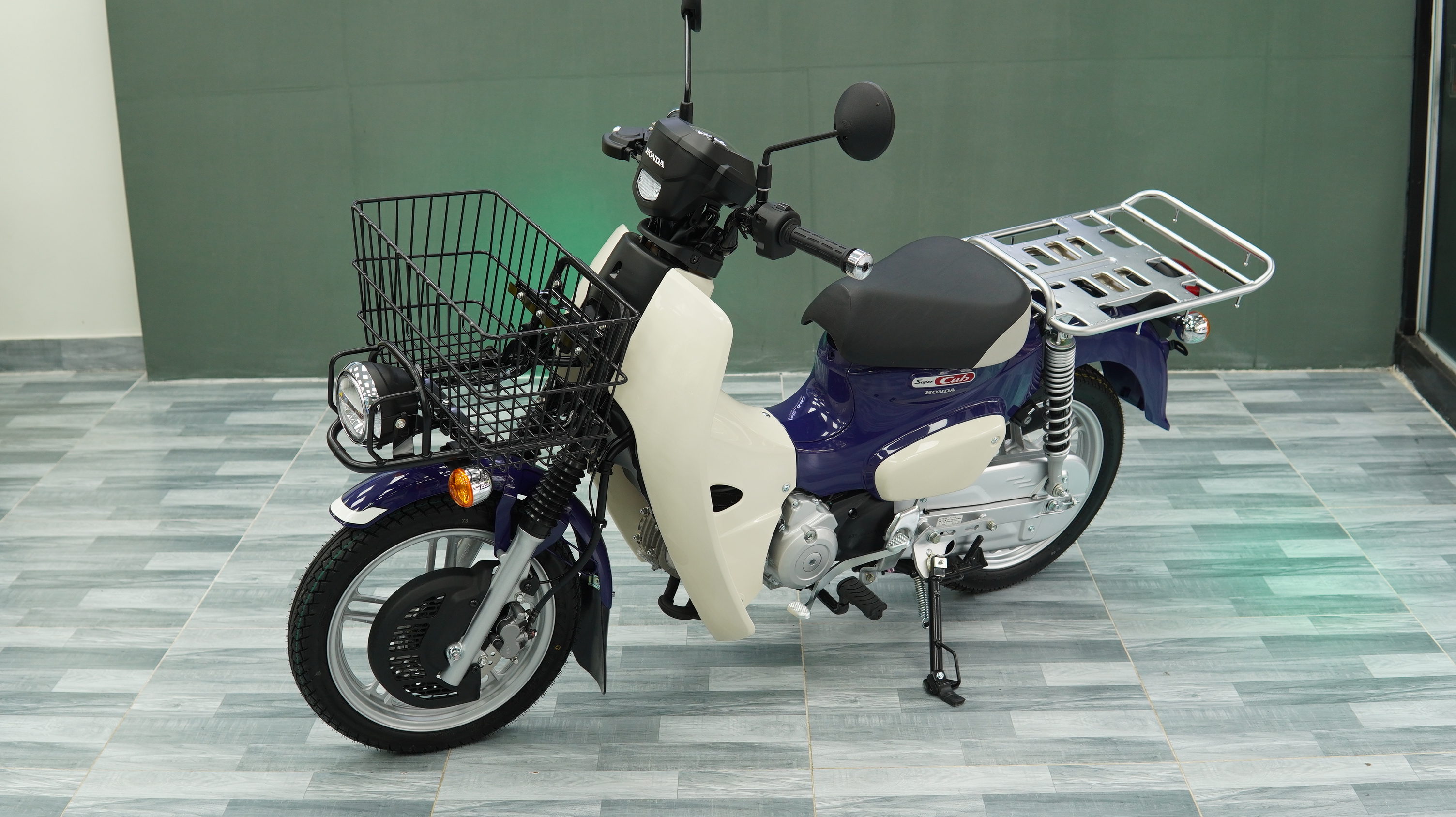 Honda Super Cub 110 Pro ABS 2025, Nhập Khẩu Chính Hãng Từ Nhật tại Cà Mau