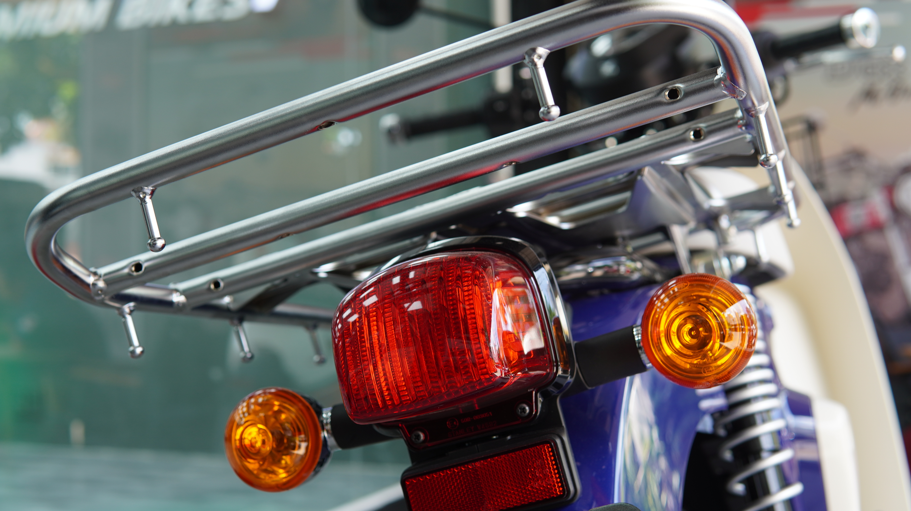 Honda Super Cub 110 Pro ABS 2025, Nhập Khẩu Chính Hãng Từ Nhật tại Cà Mau