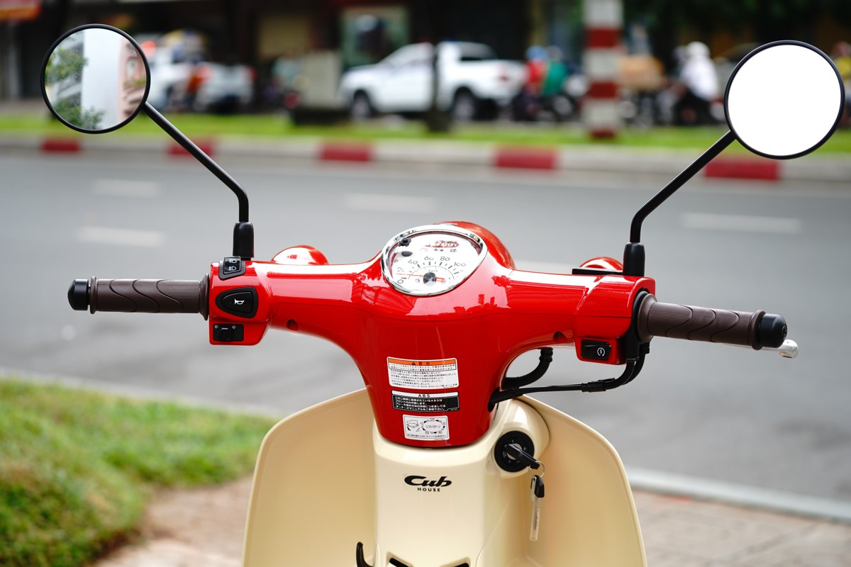 Honda Super Cub 110ABS Hello Kitty Edition, Made In Japan tại Cà Mau