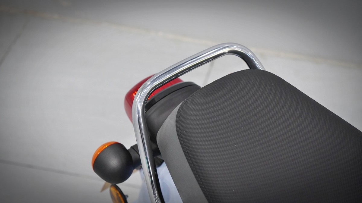 Honda Cub 110 Fujisan bản giới hạn tại Cà Mau - Thiết kế đậm chất Nhật Bản