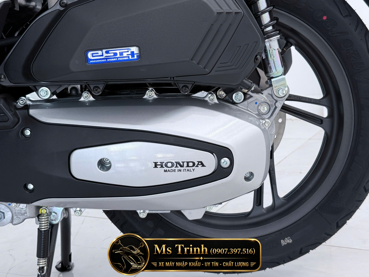 Honda SH150i Special Edition Standard nhập HMR Ý màu trắng tại Cà Mau: Giá trị nằm trong từng chi tiết nguyên bản