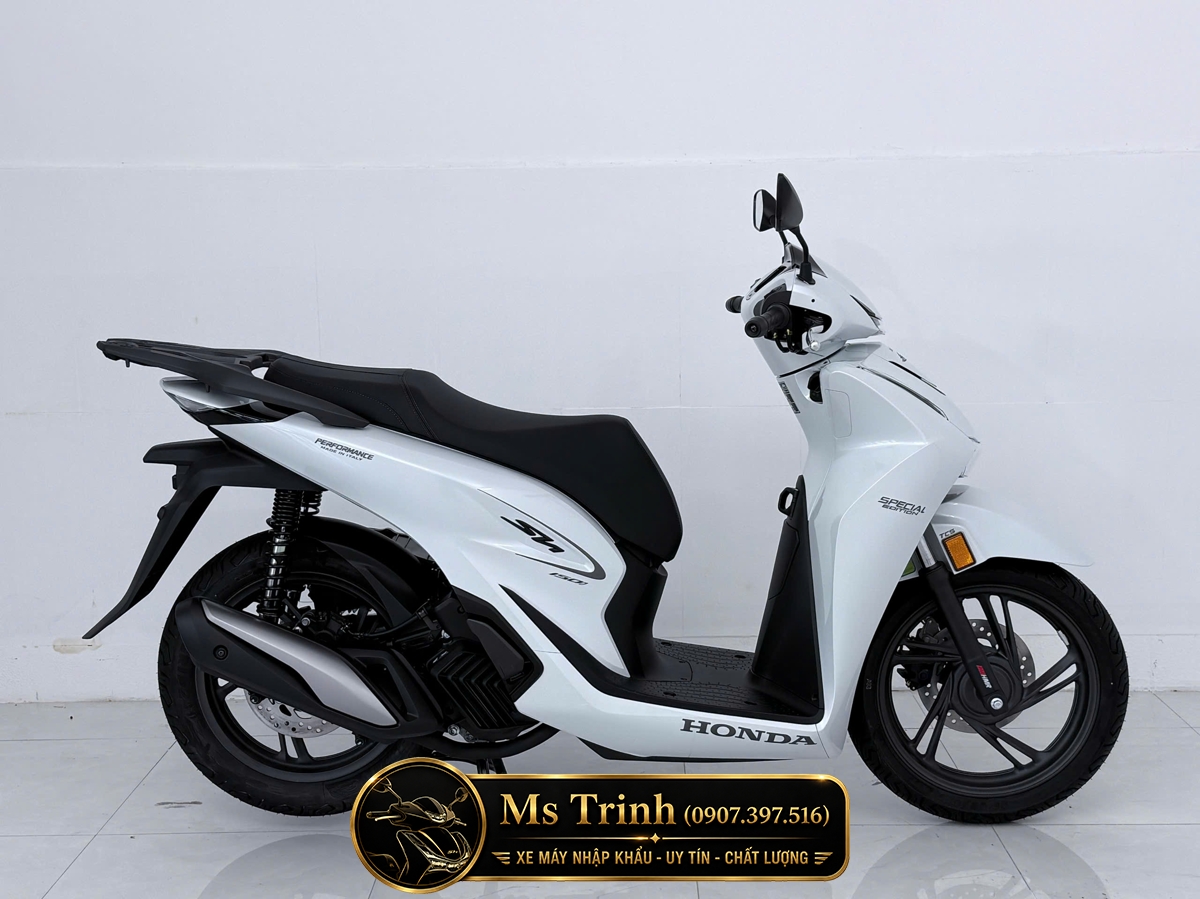 Honda SH150i Special Edition Standard nhập HMR Ý màu trắng tại Cà Mau: Giá trị nằm trong từng chi tiết nguyên bản