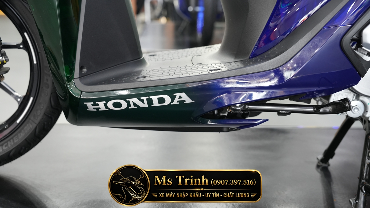 Honda SH150i Vetro Green - Sapphire tại Cà Mau: SH Ý Limited 200 xe