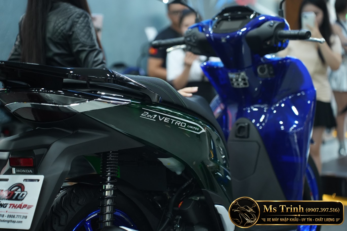 Honda SH150i Vetro Sapphire - Green tại Cà Mau: SH Ý 2 trong 1 giới hạn 200 xe