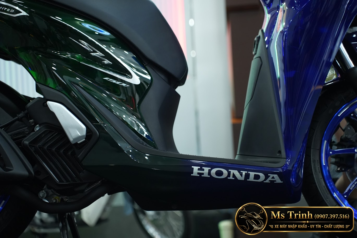 Honda SH150i Vetro Sapphire - Green tại Cà Mau: SH Ý 2 trong 1 giới hạn 200 xe