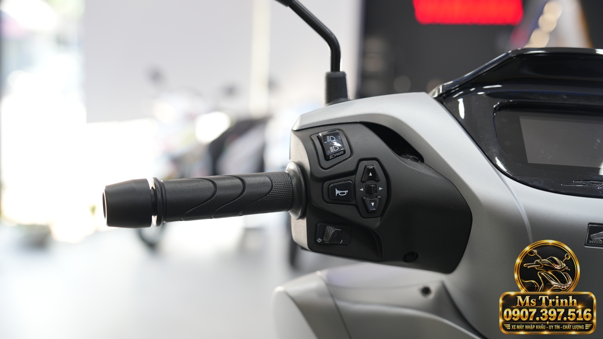 Honda SH150i Ý xám bạc 2027 tại Cà Mau - Nhập Ý, tem vàng sang trọng, giá tốt