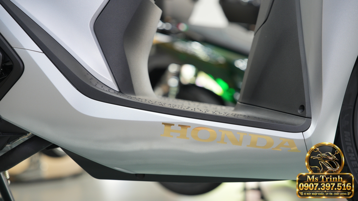 Honda SH150i Ý xám bạc 2027 tại Cà Mau - Nhập Ý, tem vàng sang trọng, giá tốt