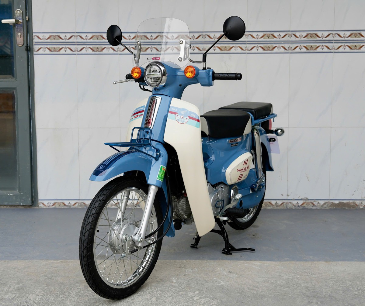 Honda Super Cub 50 Final Edition Custom Japan tại Cà Mau - Phiên bản sưu tầm hiếm