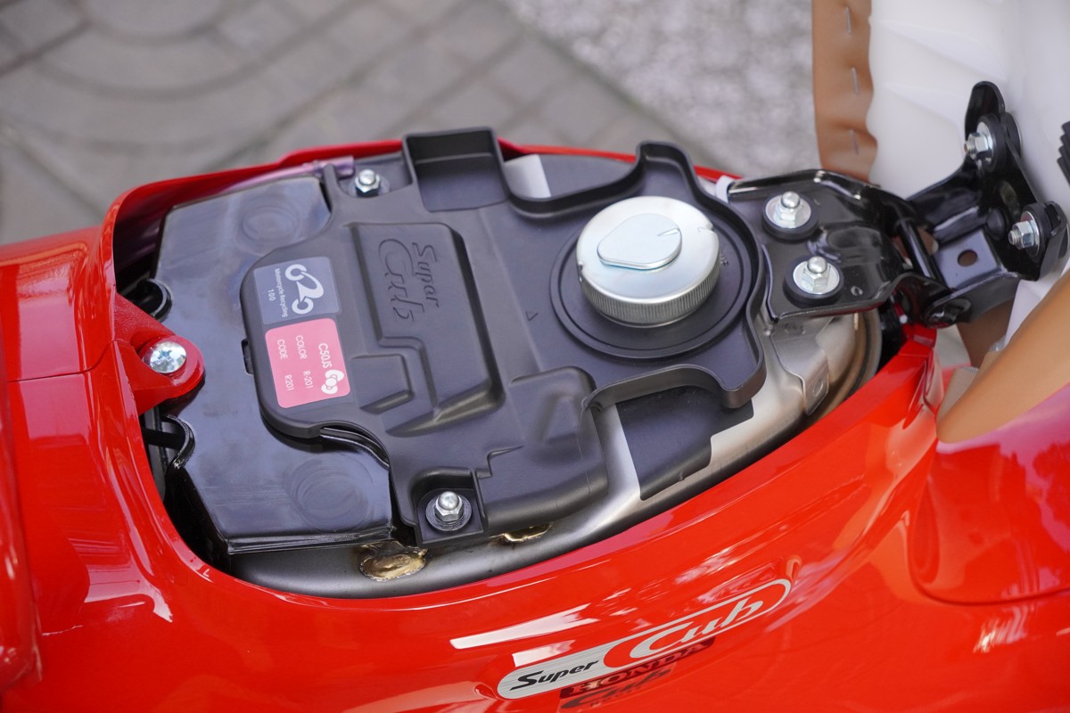 Honda Super Cub 50cc Hello Kitty Edition, Made In Japan, Hàng Hiếm tại Cà Mau