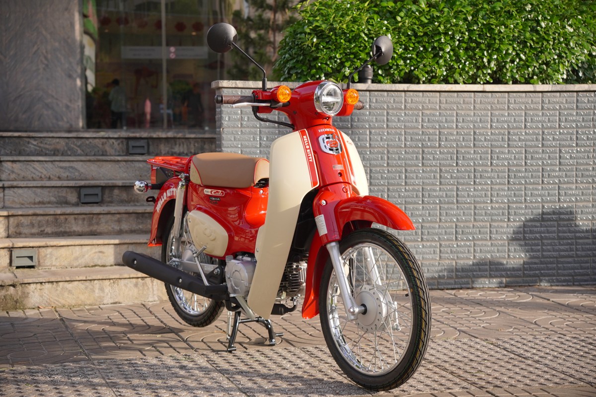 Honda Super Cub 50cc Hello Kitty Edition, Made In Japan, Hàng Hiếm tại Cà Mau