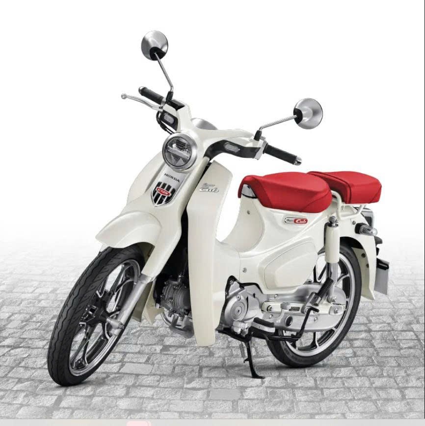 Honda Super Cub 125 Custom Edition Thái Lan 2025 màu trắng tại Cà Mau