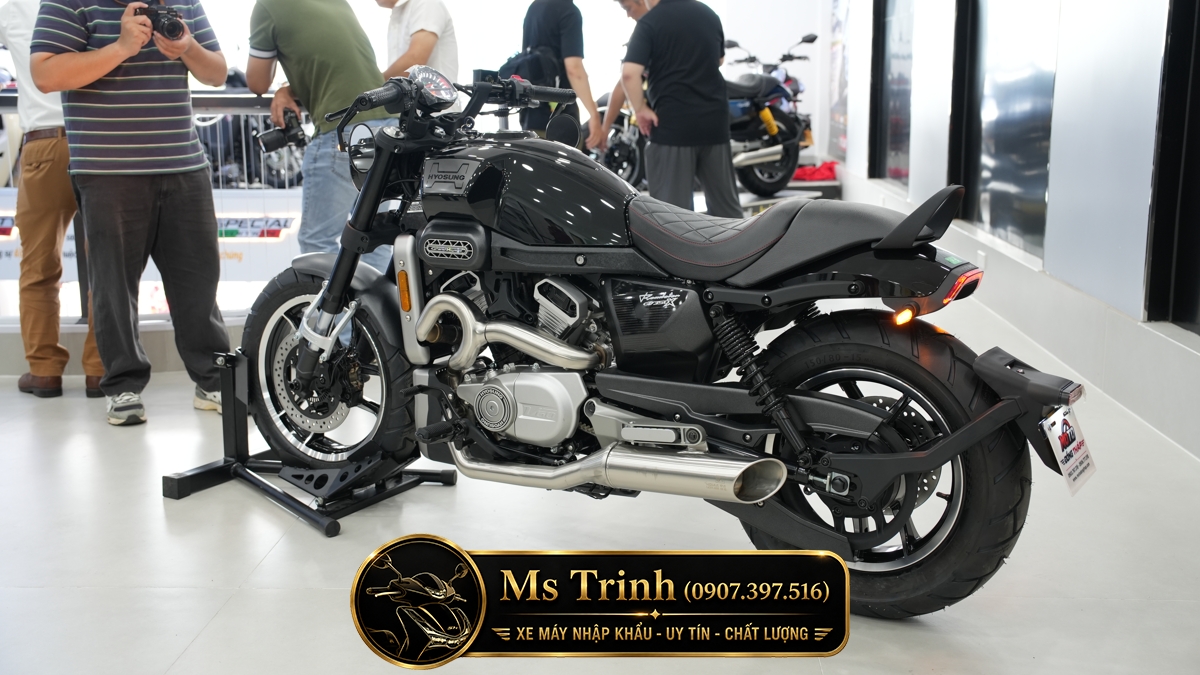 Hyosung GV350X tại Cà Mau - Cruiser 350cc Phong Cách Mỹ Cơ Bắp, Cá Tính