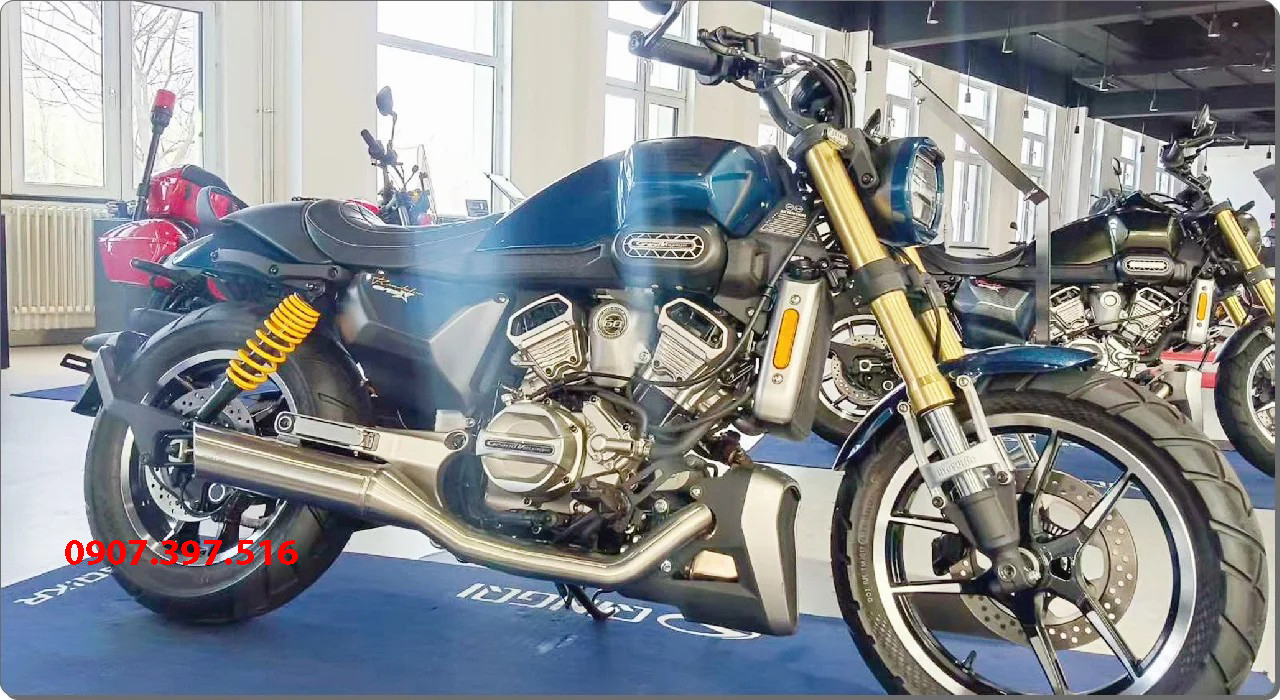 Hyosung GV350X tại Cà Mau - Cruiser 350cc Phong Cách Mỹ Cơ Bắp, Cá Tính