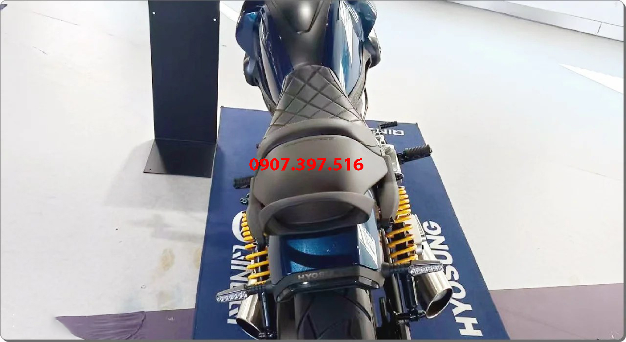 Hyosung GV350X tại Cà Mau - Cruiser 350cc Phong Cách Mỹ Cơ Bắp, Cá Tính