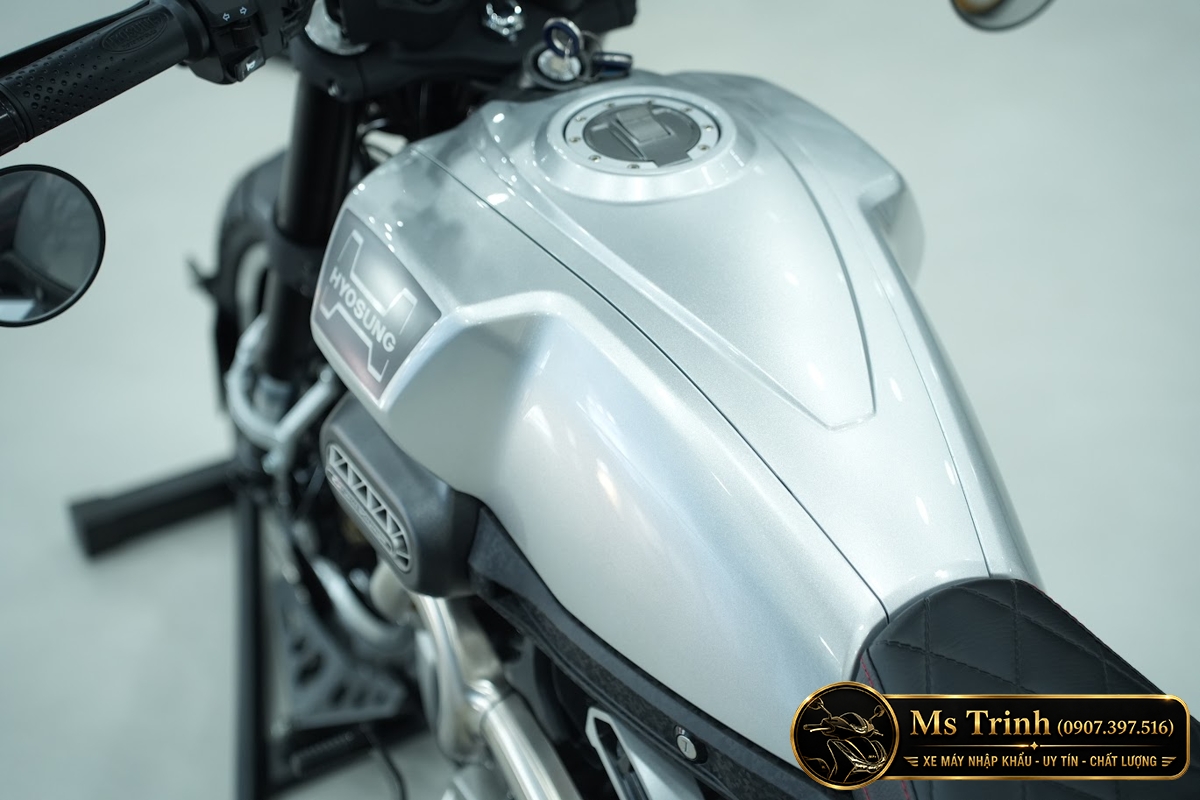 Hyosung GV350X tại Cà Mau - Cruiser 350cc Phong Cách Mỹ Cơ Bắp, Cá Tính