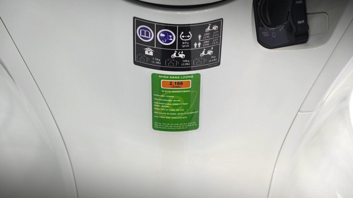 Honda SH150 trắng pha lê nhập Ý 2026 tại Cà Mau - Sport Edition chính ngạch, chuẩn chất Ý