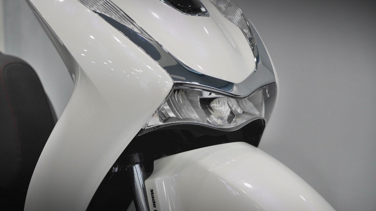 Honda SH150 trắng pha lê nhập Ý 2026 tại Cà Mau - Sport Edition chính ngạch, chuẩn chất Ý