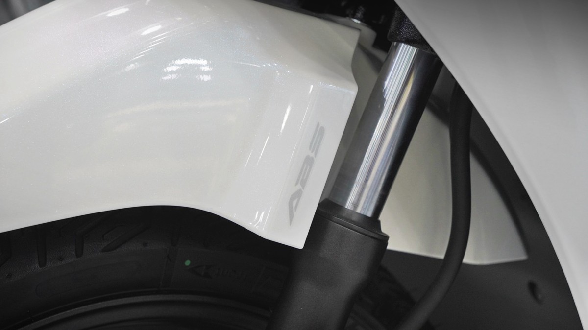 Honda SH150 trắng pha lê nhập Ý 2026 tại Cà Mau - Sport Edition chính ngạch, chuẩn chất Ý