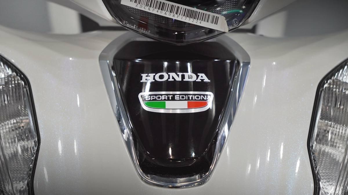 Honda SH150 trắng pha lê nhập Ý 2026 tại Cà Mau - Sport Edition chính ngạch, chuẩn chất Ý