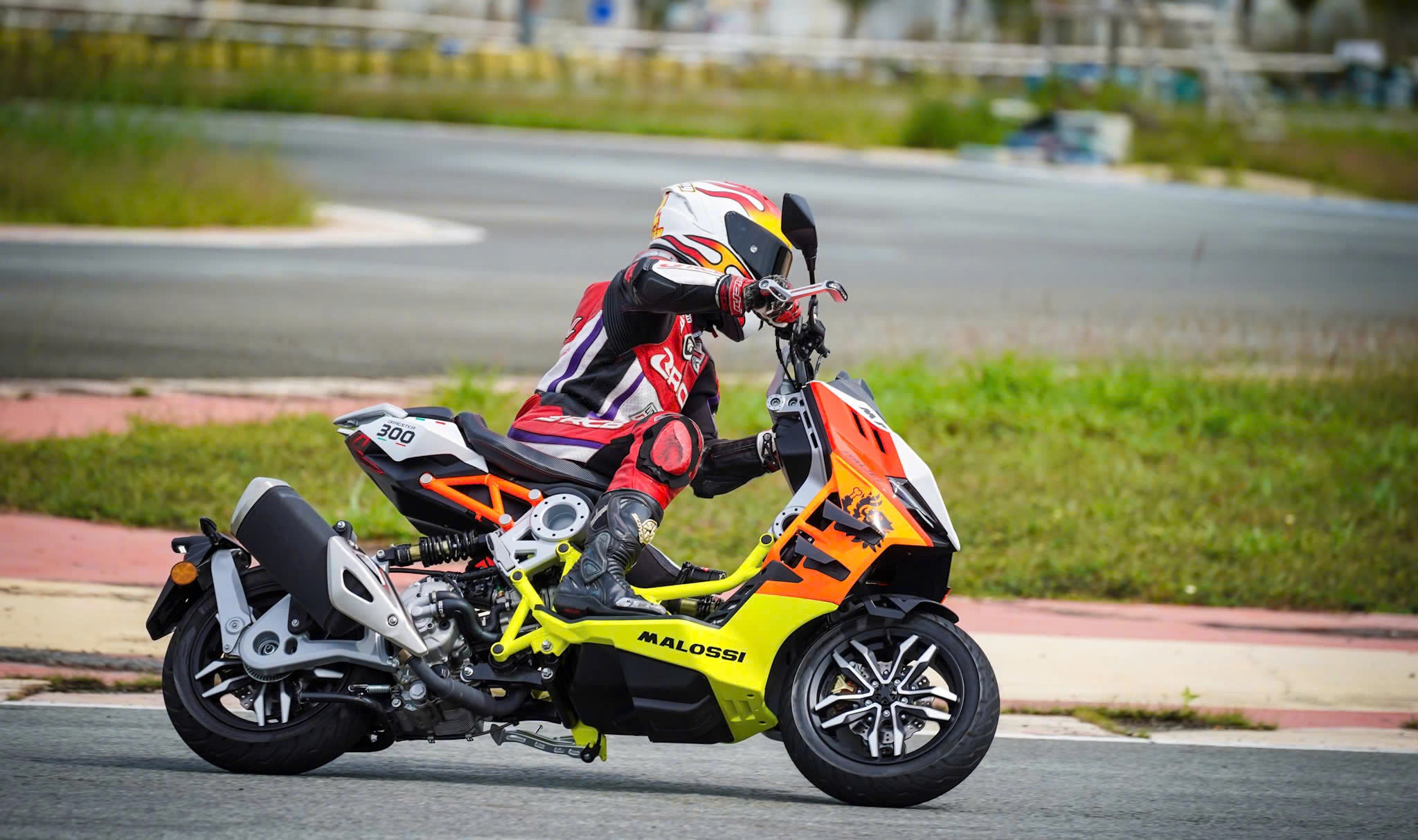 Italjet Dragster 300 Malossi, Xe Tay Ga Đua Nội Thành Thương Hiệu Italy tại Cà Mau