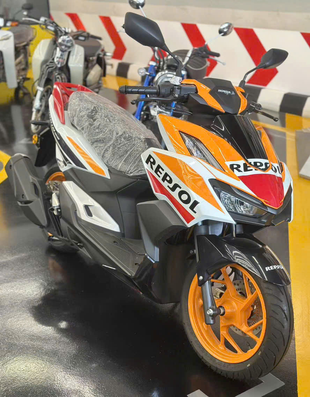Honda Vario160 Repsol Edition, Giới hạn 2.000 xe, NK Malaysia tại Cà Mau