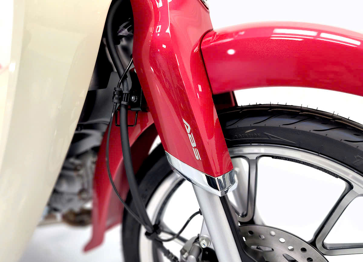 Honda Super C125 ABS, Nhập Nhật, Chính Hãng Màu Đỏ Cuối Cùng tại Cà Mau