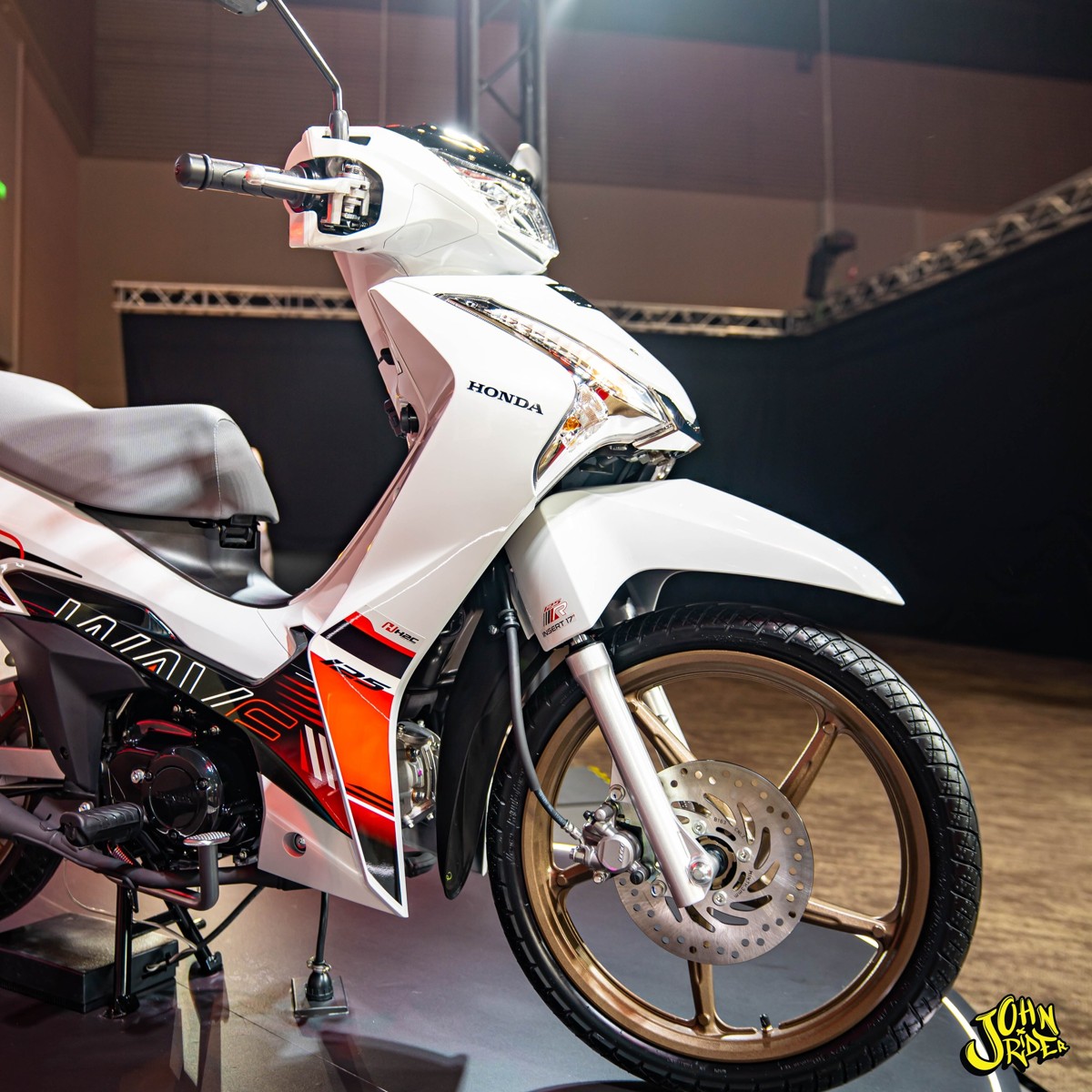 Honda Wave 125 Special Edition 2025 nhập Thái Lan tại Cà Mau